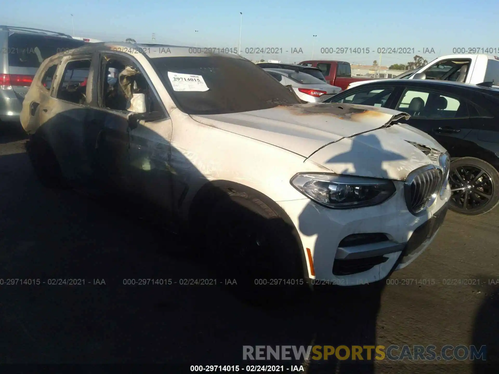 1 Photograph of a damaged car 5UXTY3C01L9B53748 BMW X3 2020