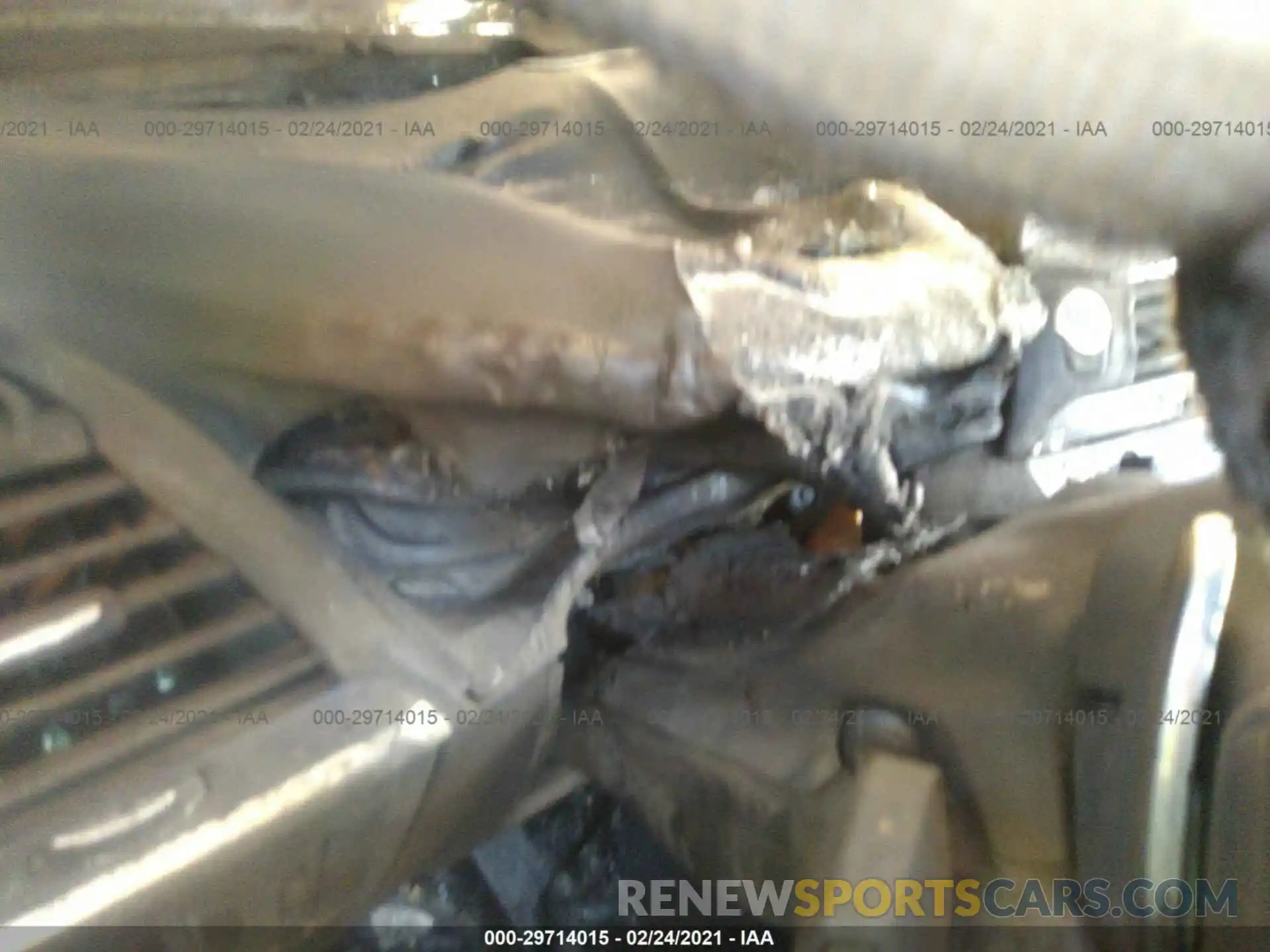 7 Photograph of a damaged car 5UXTY3C01L9B53748 BMW X3 2020