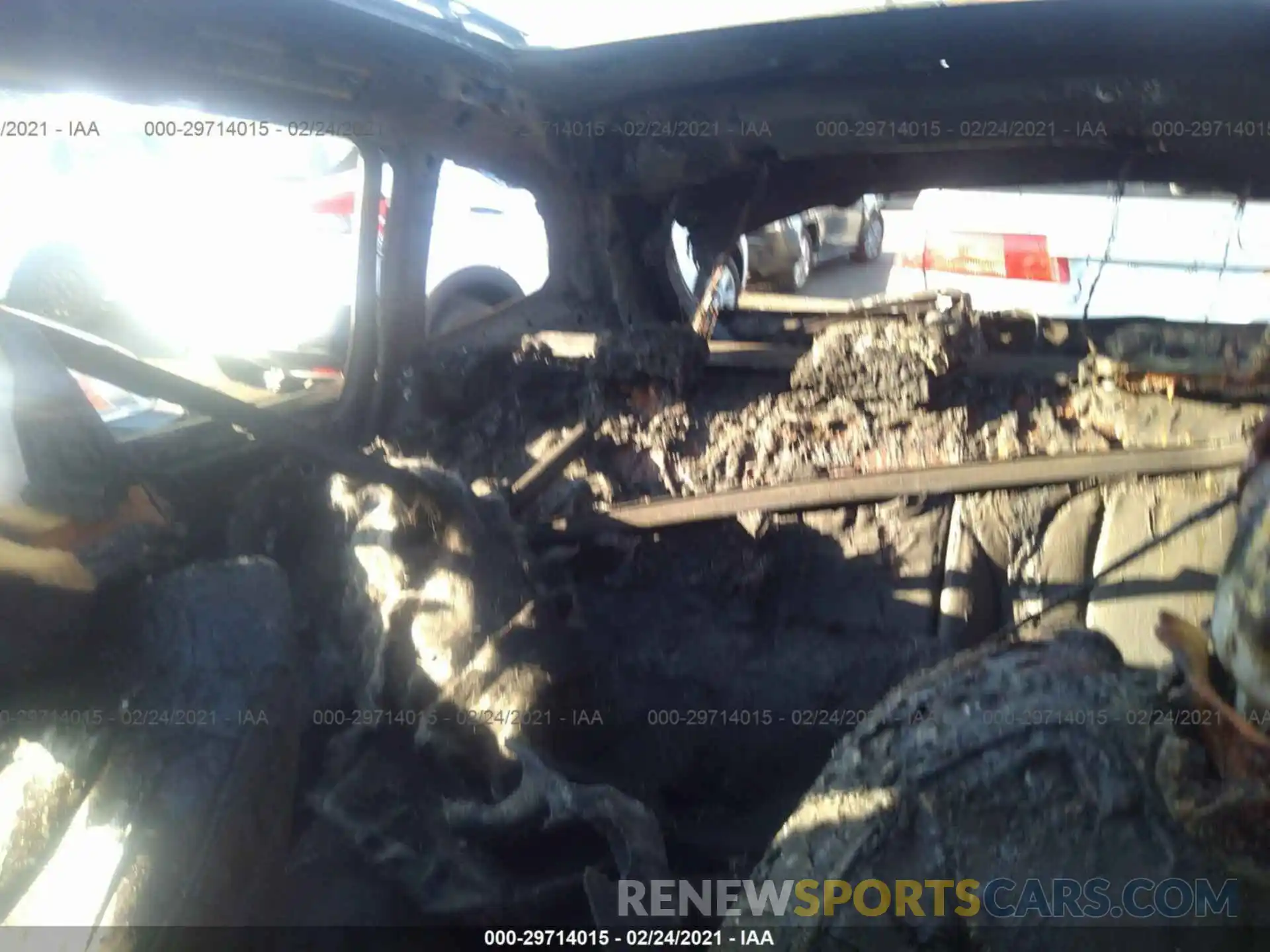 8 Photograph of a damaged car 5UXTY3C01L9B53748 BMW X3 2020