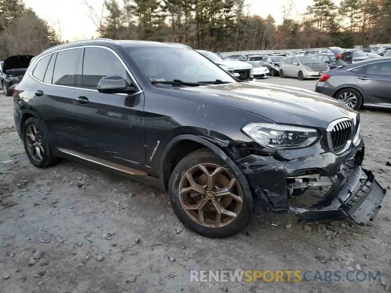 4 Photograph of a damaged car 5UXTY3C01L9C19103 BMW X3 2020