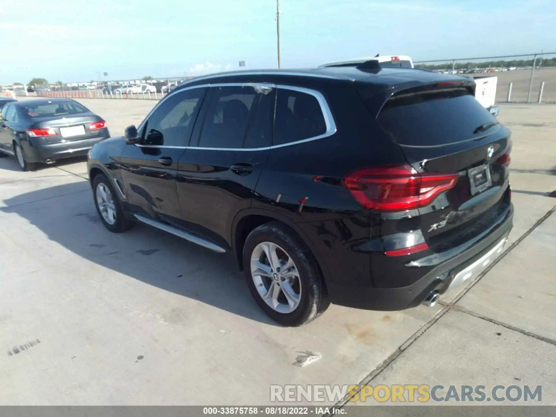 3 Photograph of a damaged car 5UXTY3C01L9C23510 BMW X3 2020