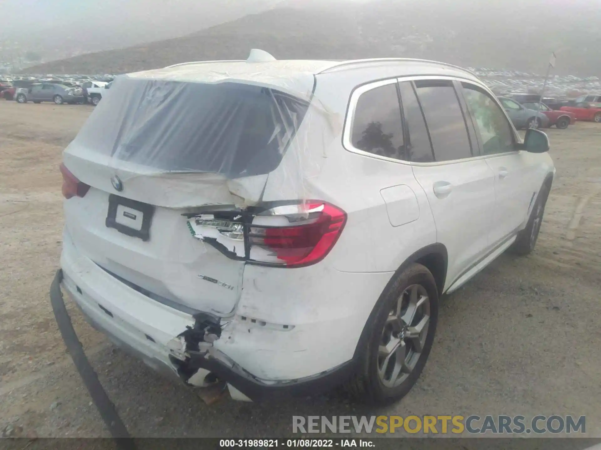 4 Photograph of a damaged car 5UXTY3C01L9D47468 BMW X3 2020