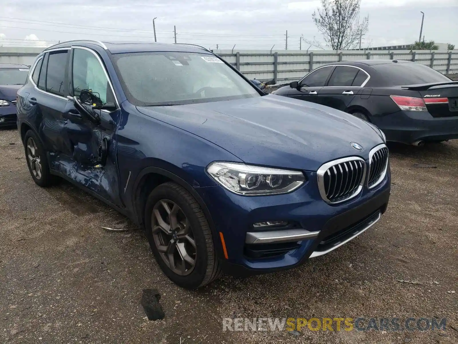 1 Фотография поврежденного автомобиля 5UXTY3C01L9D48555 BMW X3 2020