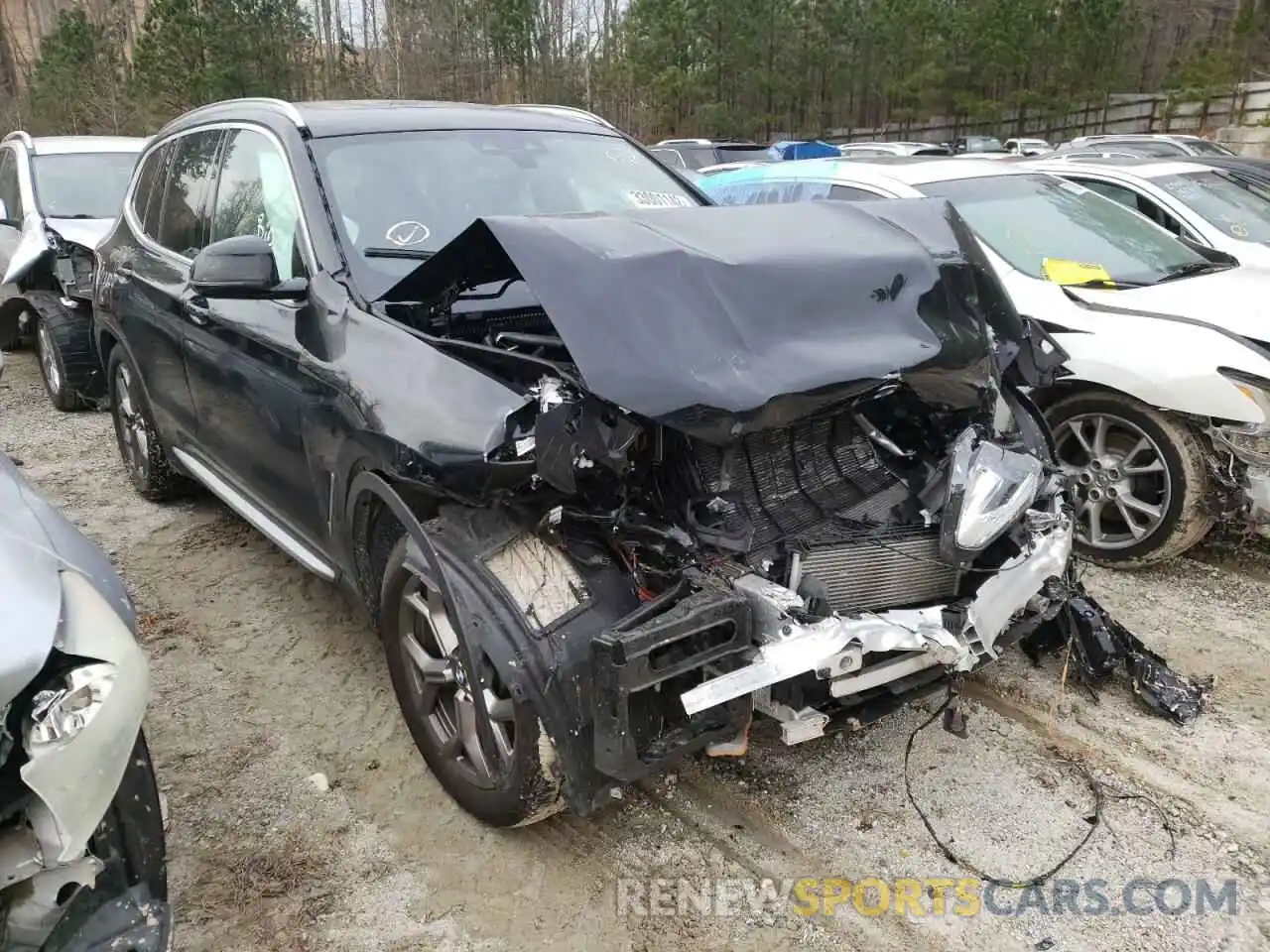 1 Photograph of a damaged car 5UXTY3C01L9D52038 BMW X3 2020