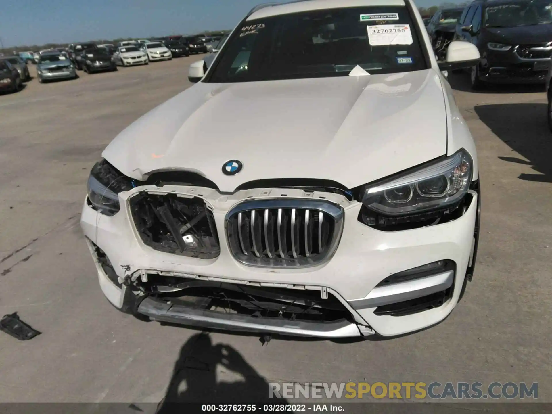 6 Photograph of a damaged car 5UXTY3C01LLE55236 BMW X3 2020