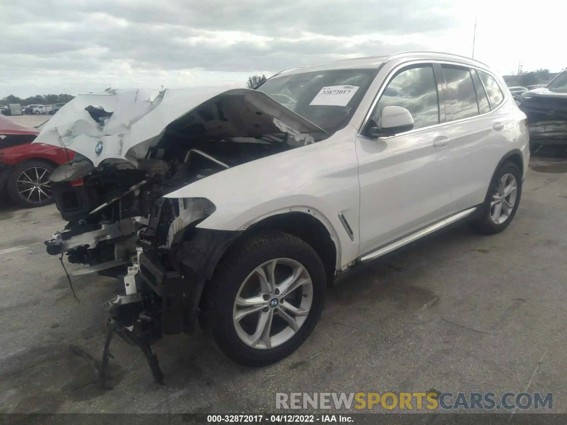 2 Photograph of a damaged car 5UXTY3C01LLE55480 BMW X3 2020