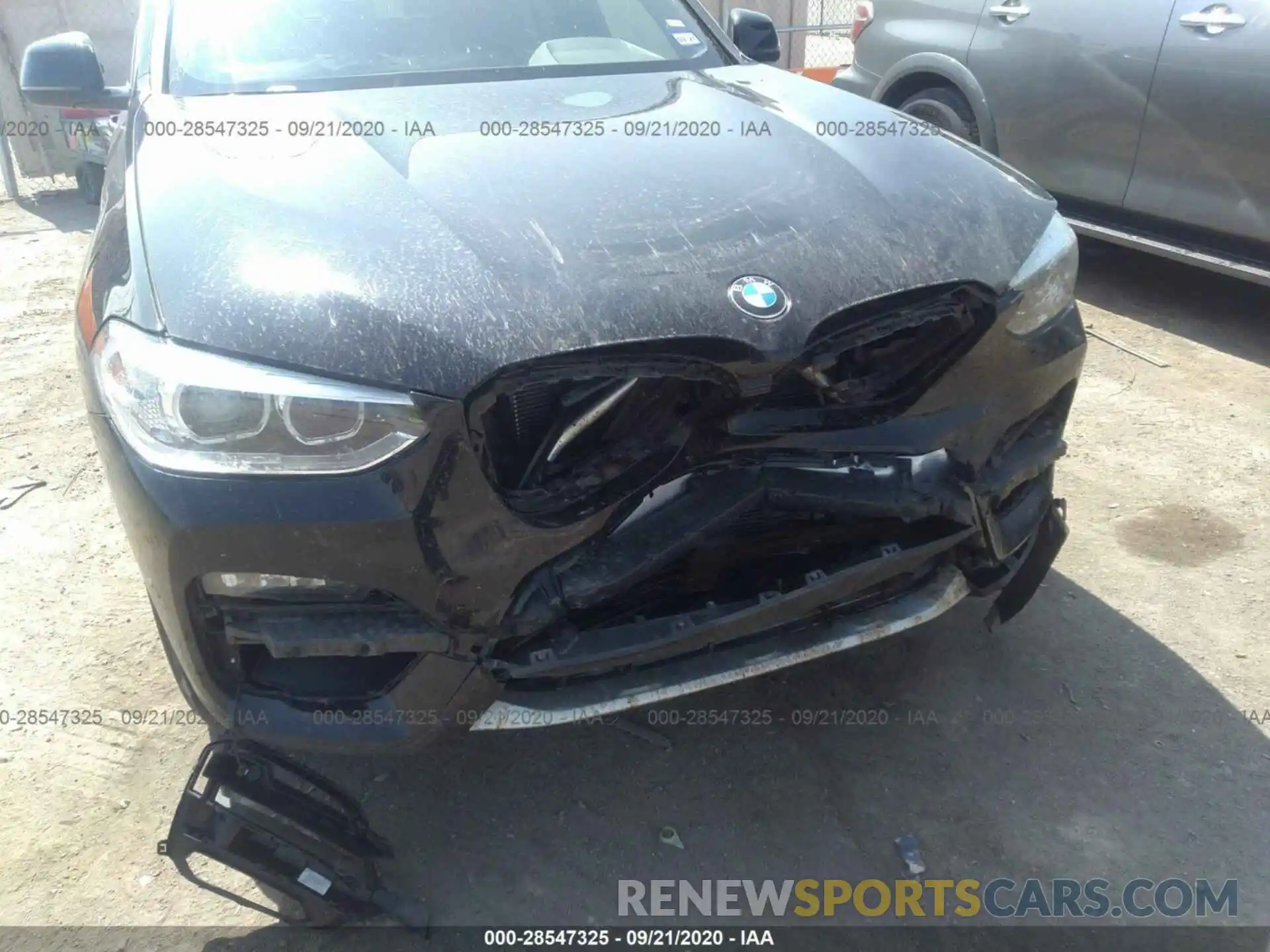 6 Photograph of a damaged car 5UXTY3C01LLU72647 BMW X3 2020