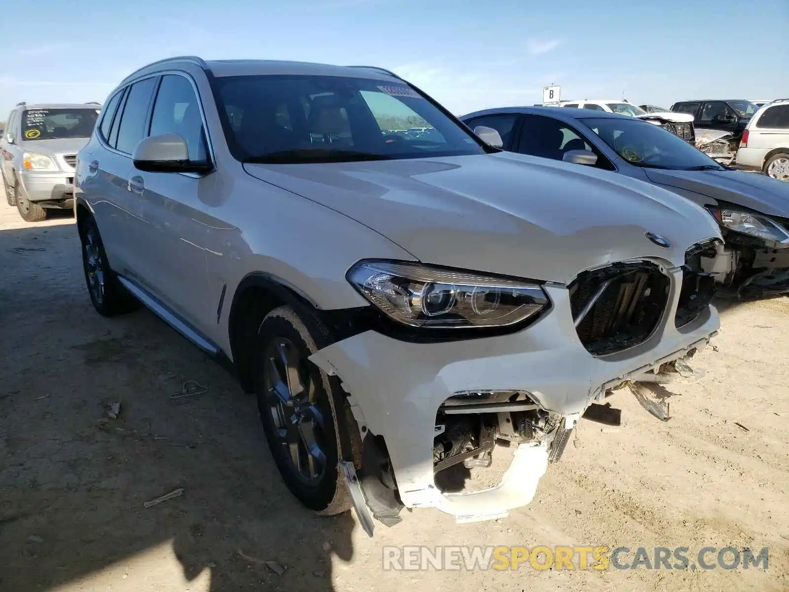 1 Фотография поврежденного автомобиля 5UXTY3C02L9B28390 BMW X3 2020