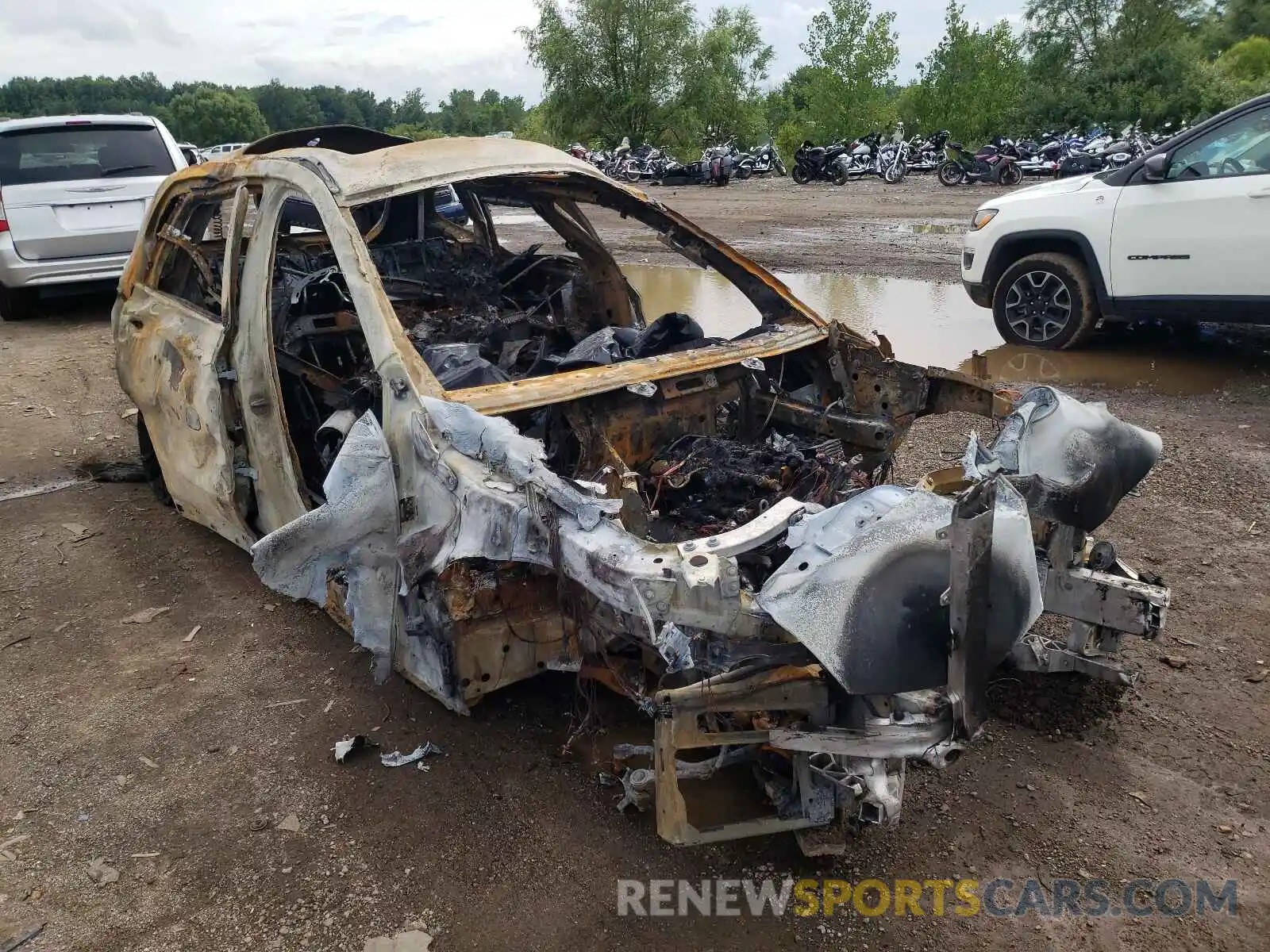 1 Photograph of a damaged car 5UXTY3C02L9B71966 BMW X3 2020