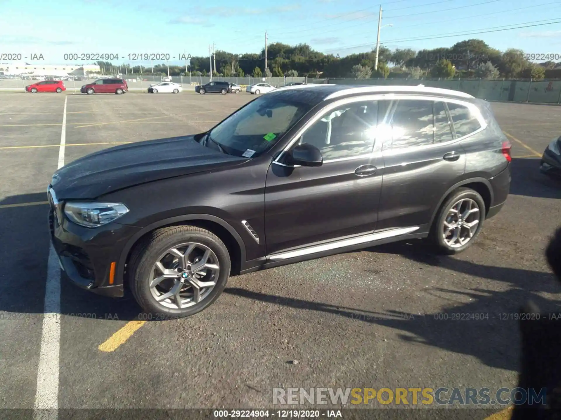 2 Photograph of a damaged car 5UXTY3C02L9D68524 BMW X3 2020