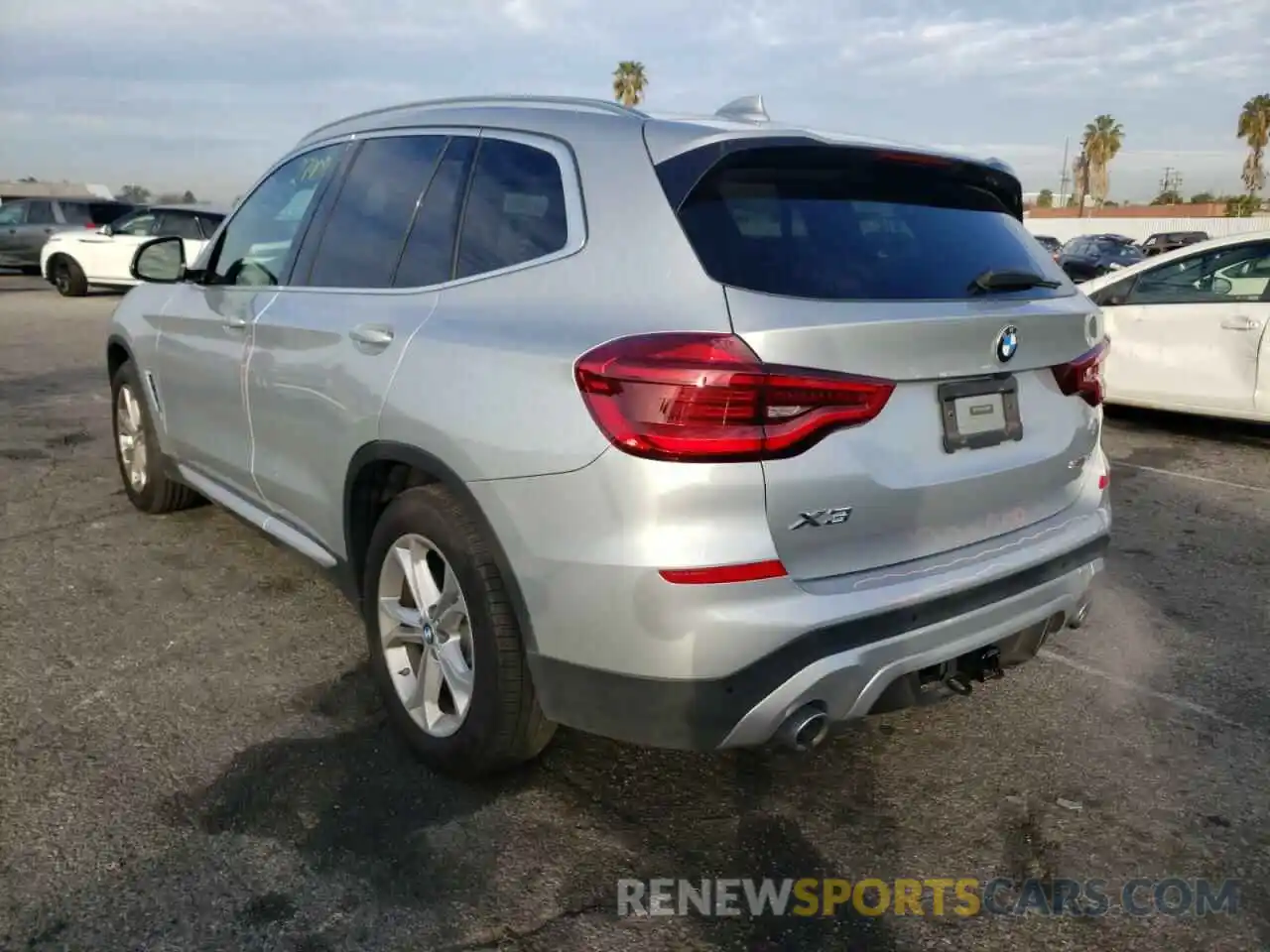 3 Photograph of a damaged car 5UXTY3C03L9C29048 BMW X3 2020