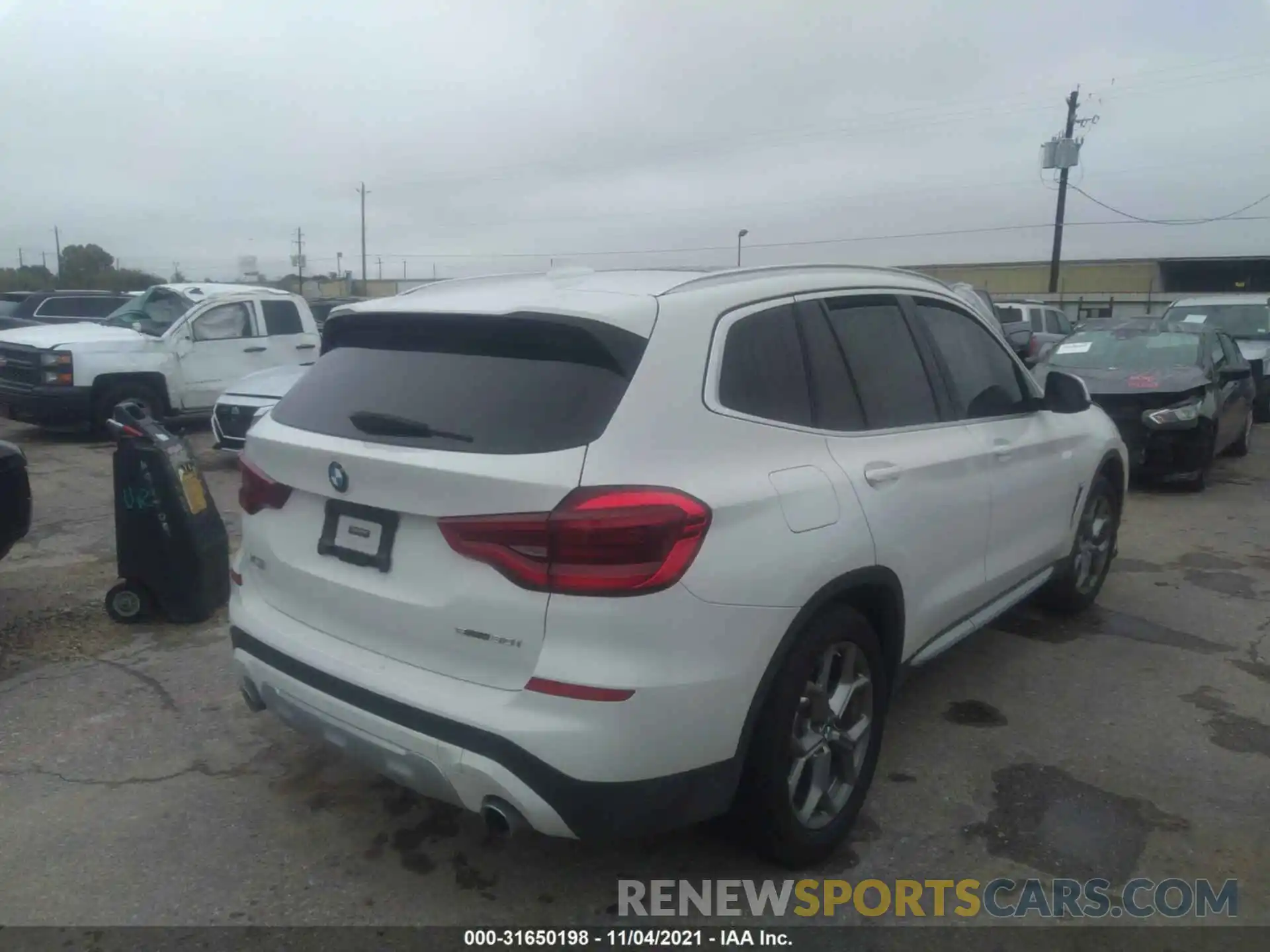 4 Фотография поврежденного автомобиля 5UXTY3C03L9D58066 BMW X3 2020