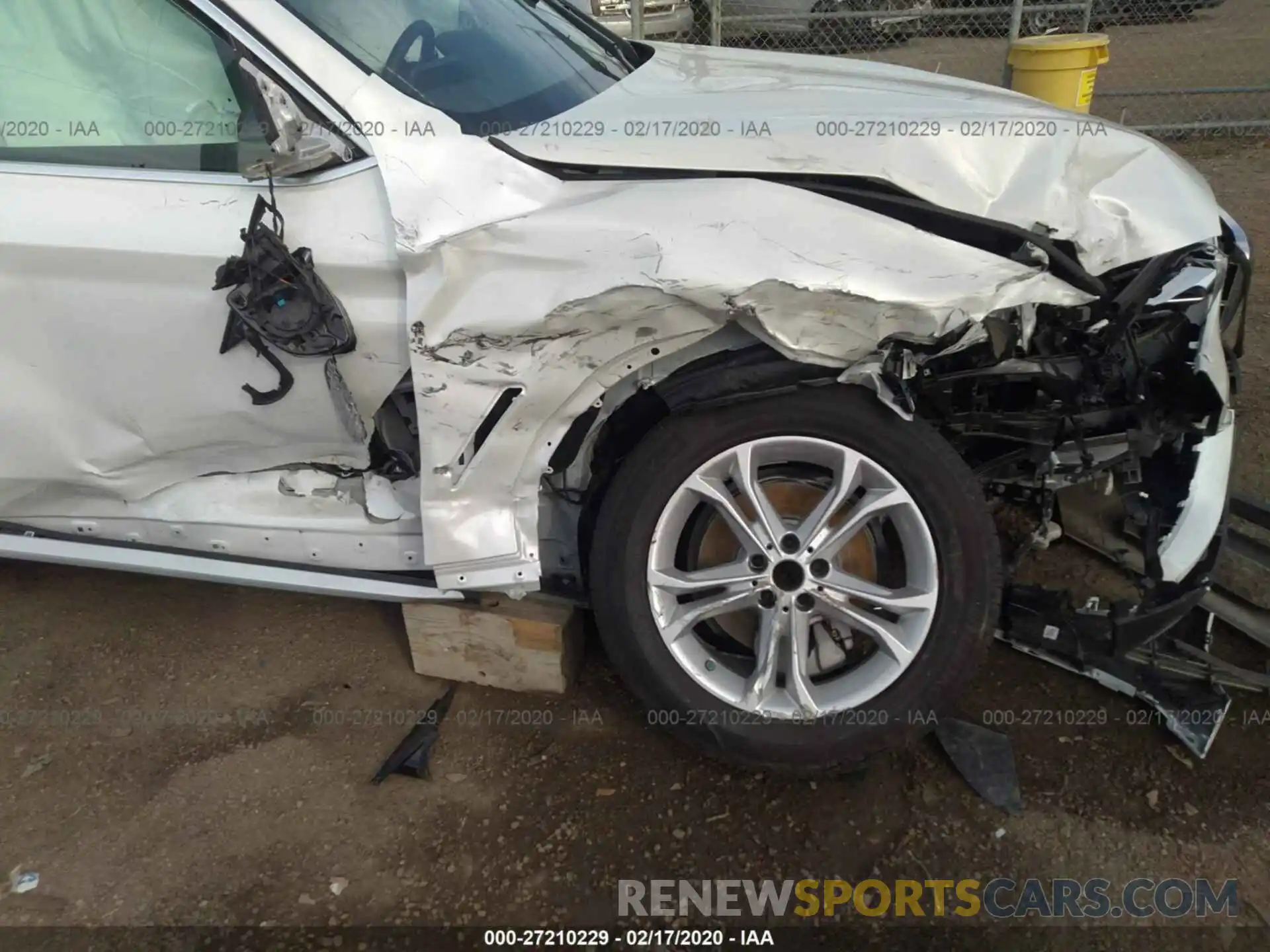 6 Photograph of a damaged car 5UXTY3C03LLE54878 BMW X3 2020