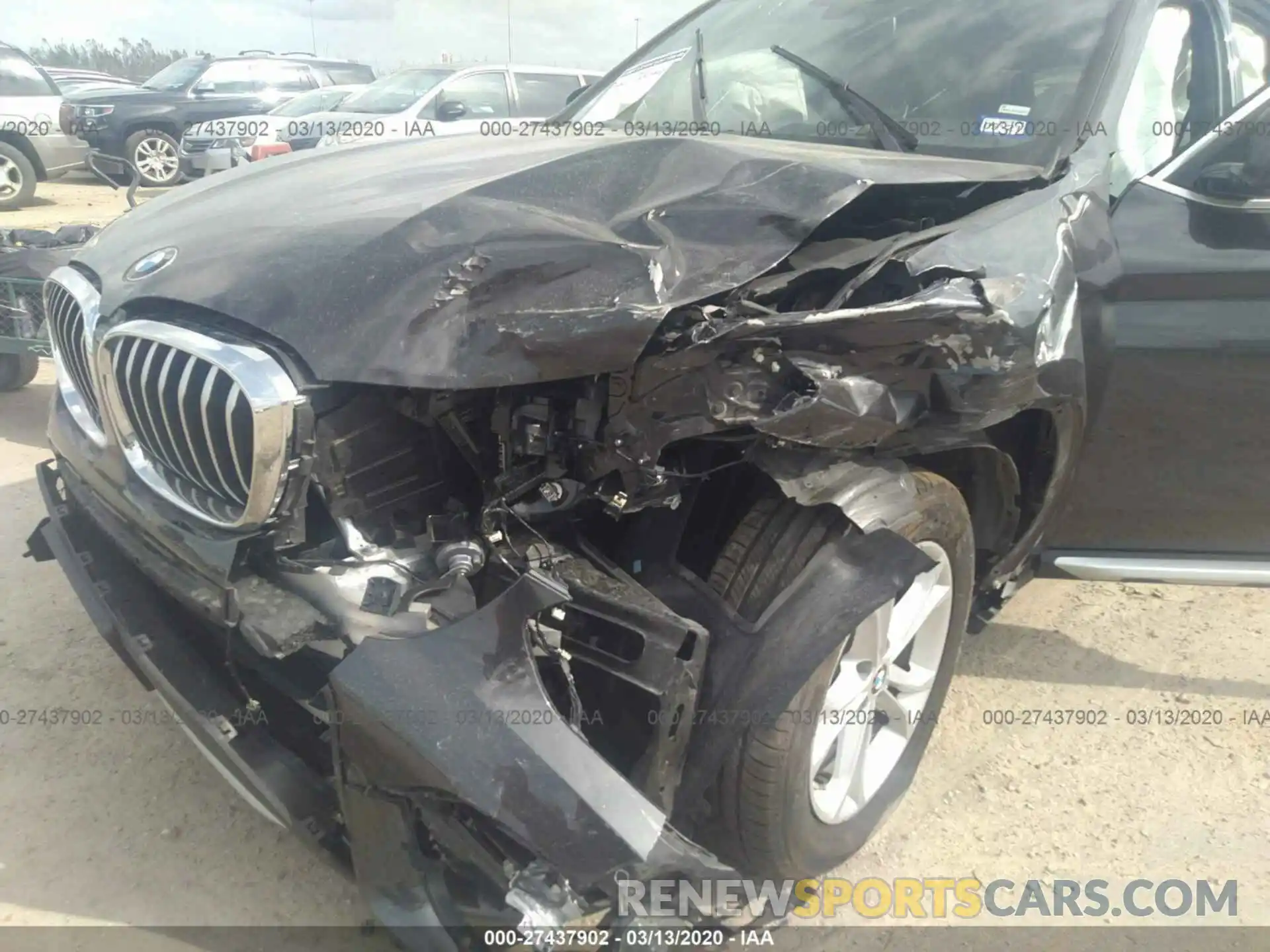 6 Photograph of a damaged car 5UXTY3C03LLE55092 BMW X3 2020