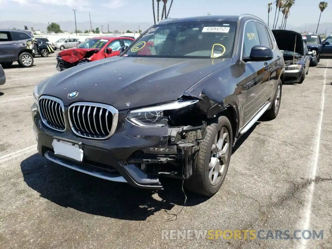 2 Photograph of a damaged car 5UXTY3C03LLU71144 BMW X3 2020