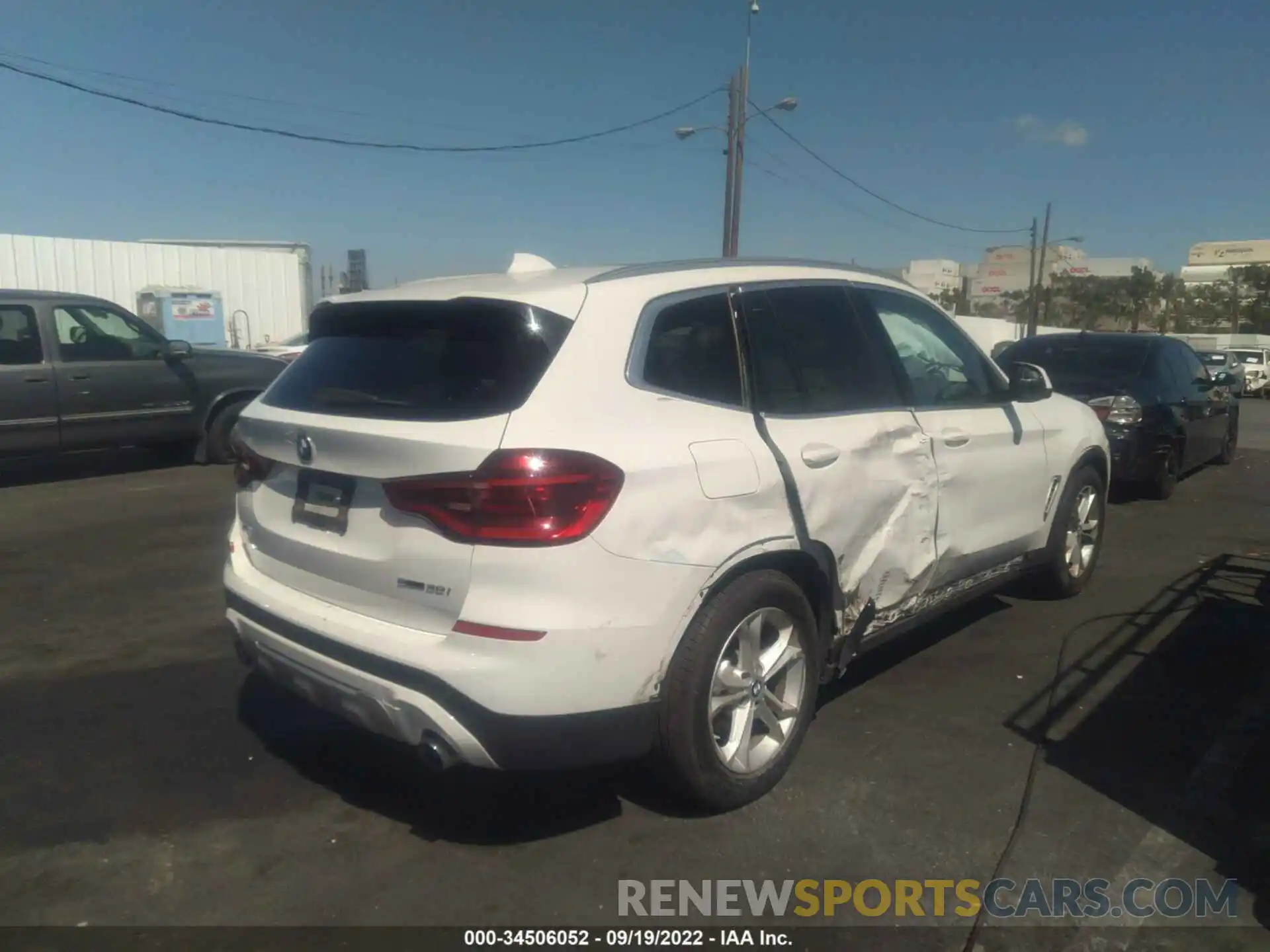 4 Photograph of a damaged car 5UXTY3C04L9B53792 BMW X3 2020