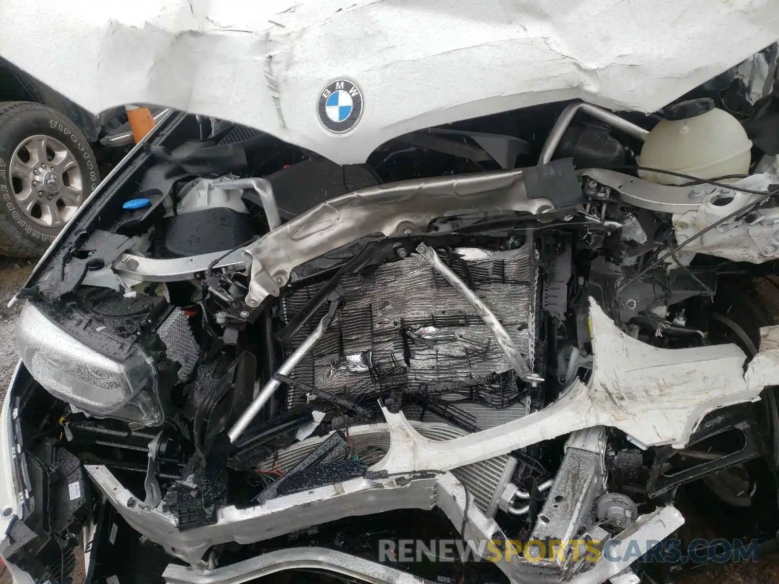7 Фотография поврежденного автомобиля 5UXTY3C04L9B96853 BMW X3 2020