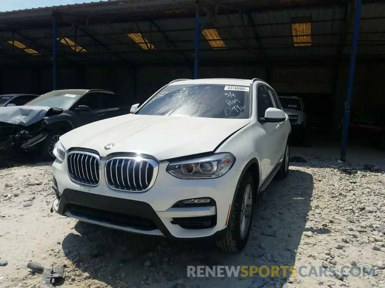 2 Фотография поврежденного автомобиля 5UXTY3C04L9C33898 BMW X3 2020