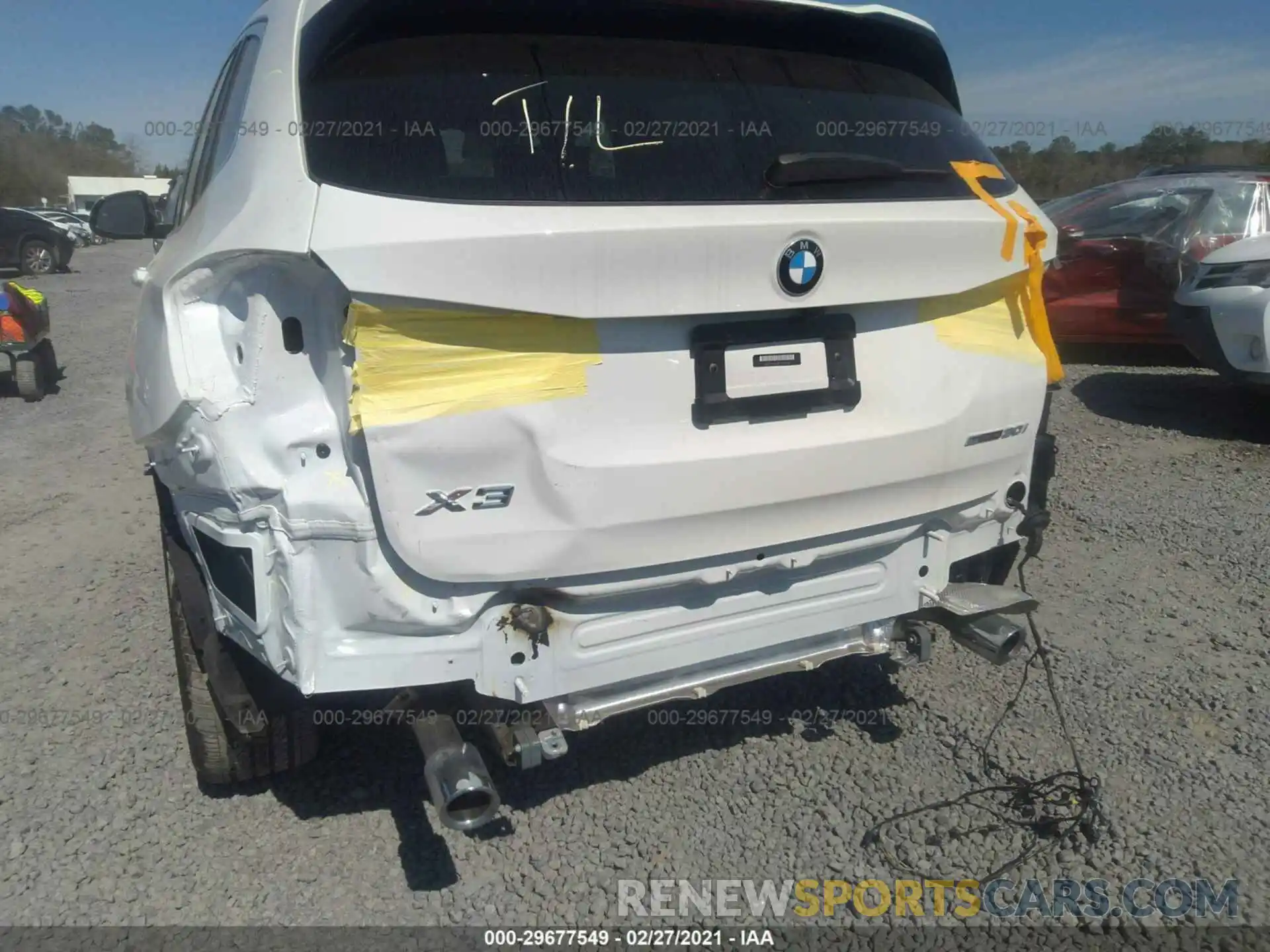 6 Photograph of a damaged car 5UXTY3C04L9C93308 BMW X3 2020