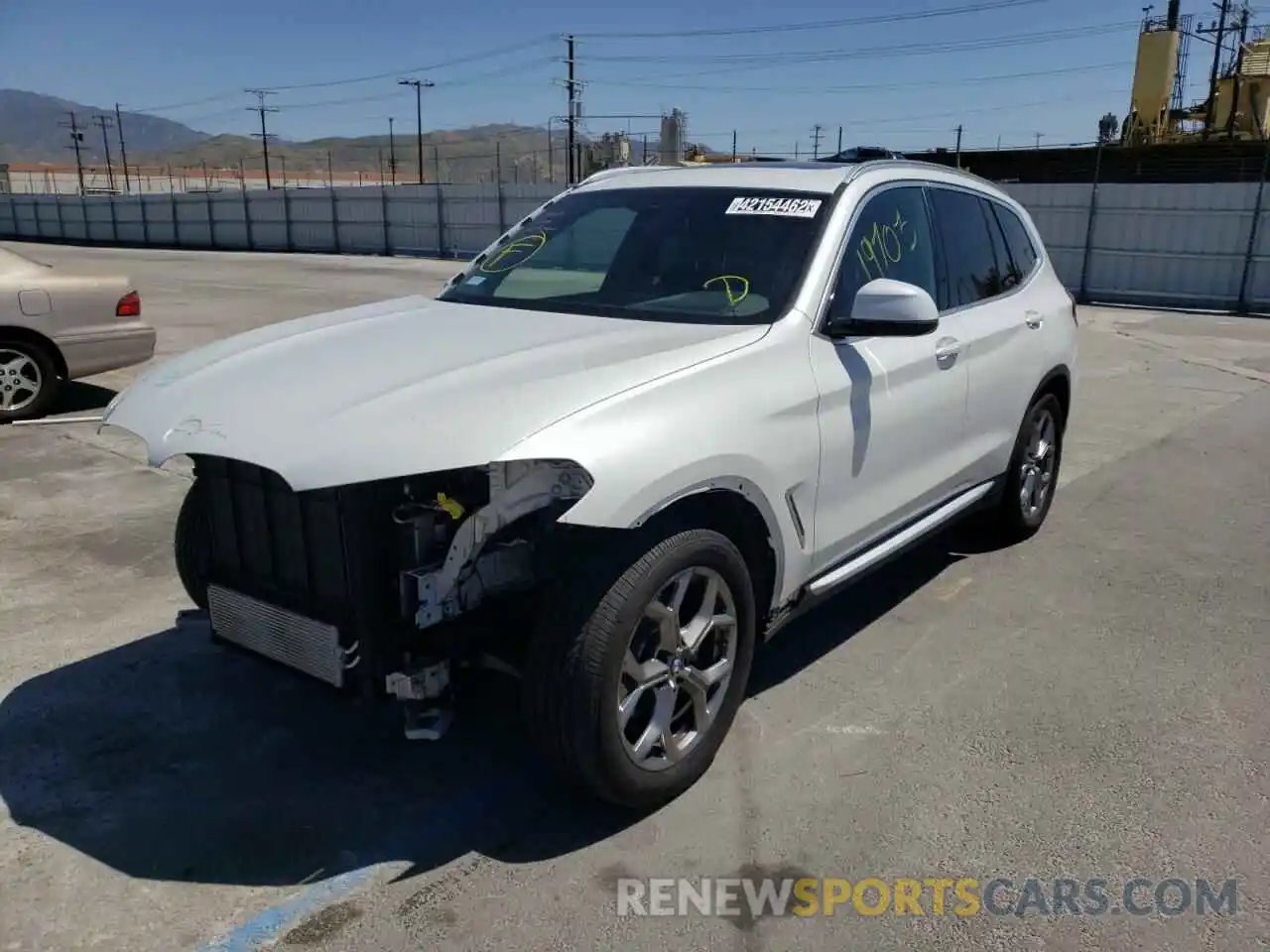 2 Photograph of a damaged car 5UXTY3C04L9C96905 BMW X3 2020