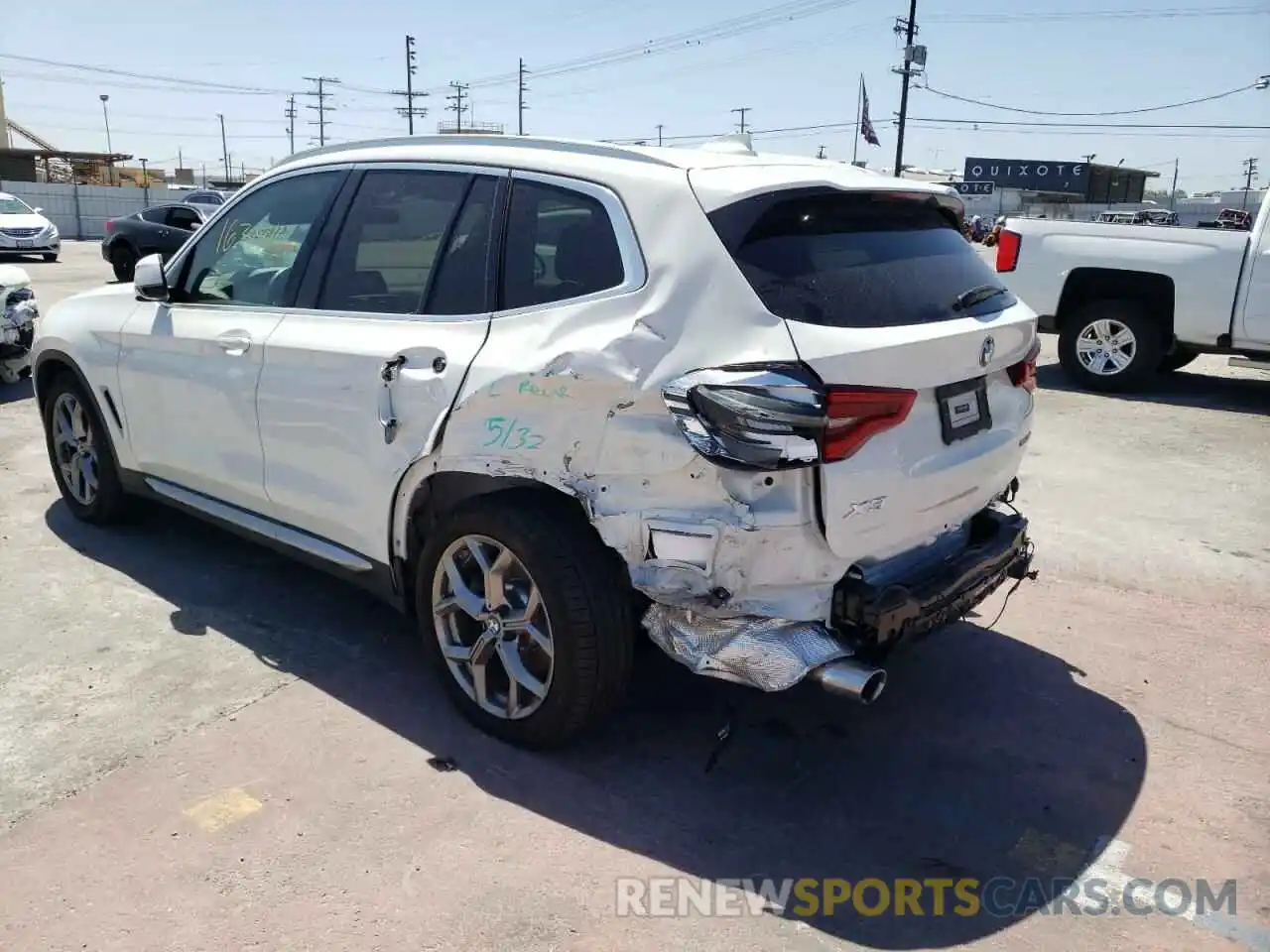 3 Photograph of a damaged car 5UXTY3C04LLU70438 BMW X3 2020