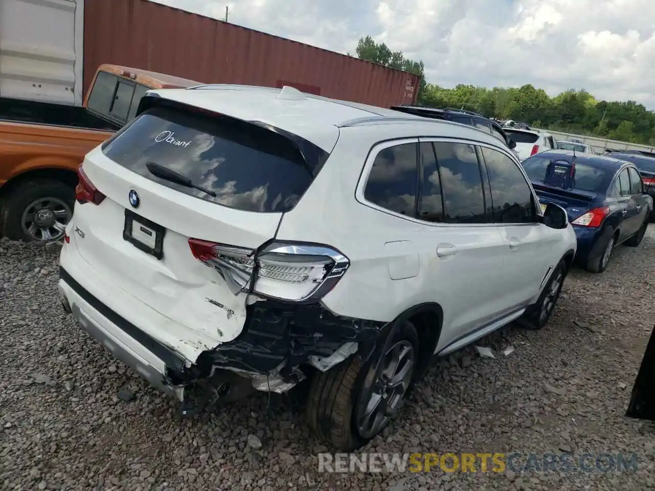 4 Photograph of a damaged car 5UXTY3C04LLU71329 BMW X3 2020