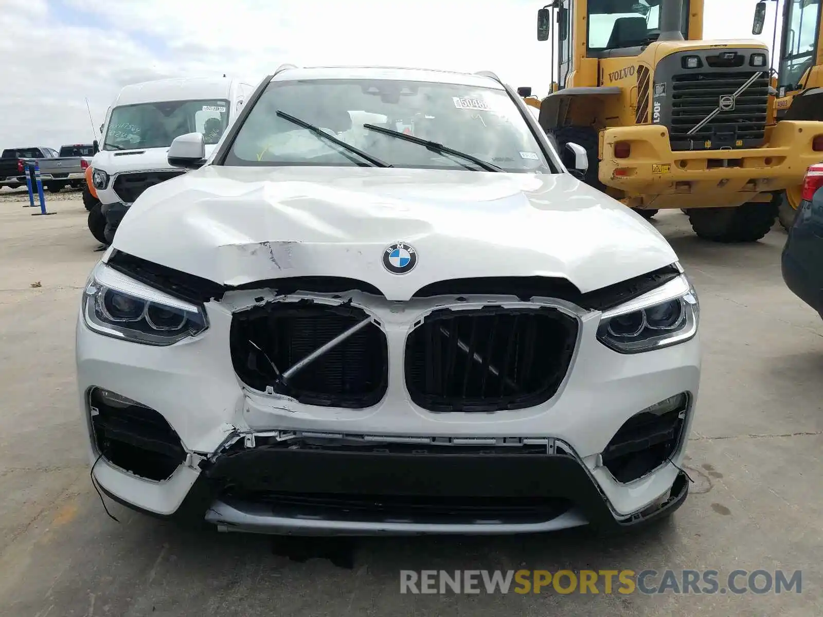 9 Photograph of a damaged car 5UXTY3C05L9B75770 BMW X3 2020