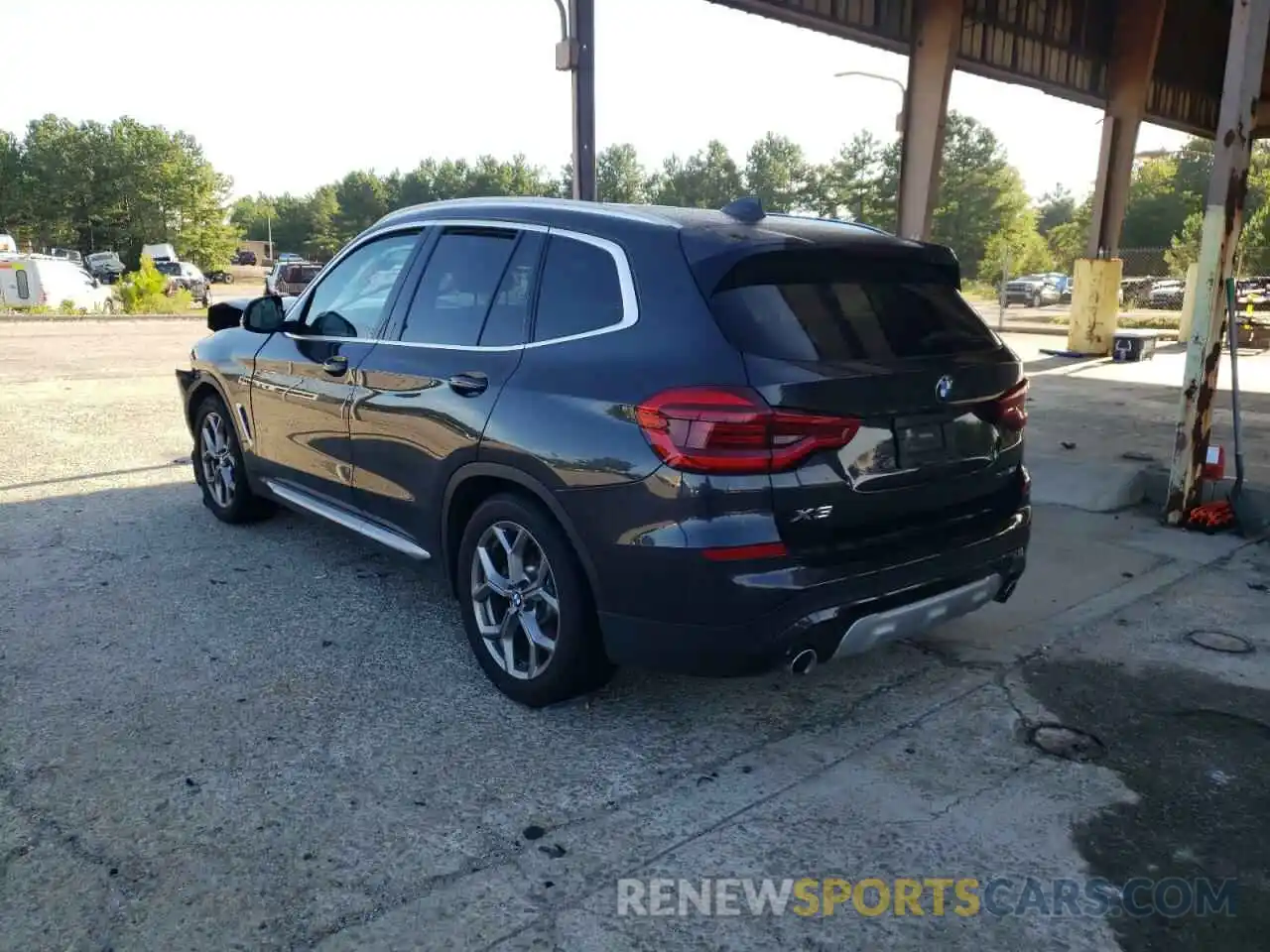 3 Photograph of a damaged car 5UXTY3C05L9C62441 BMW X3 2020