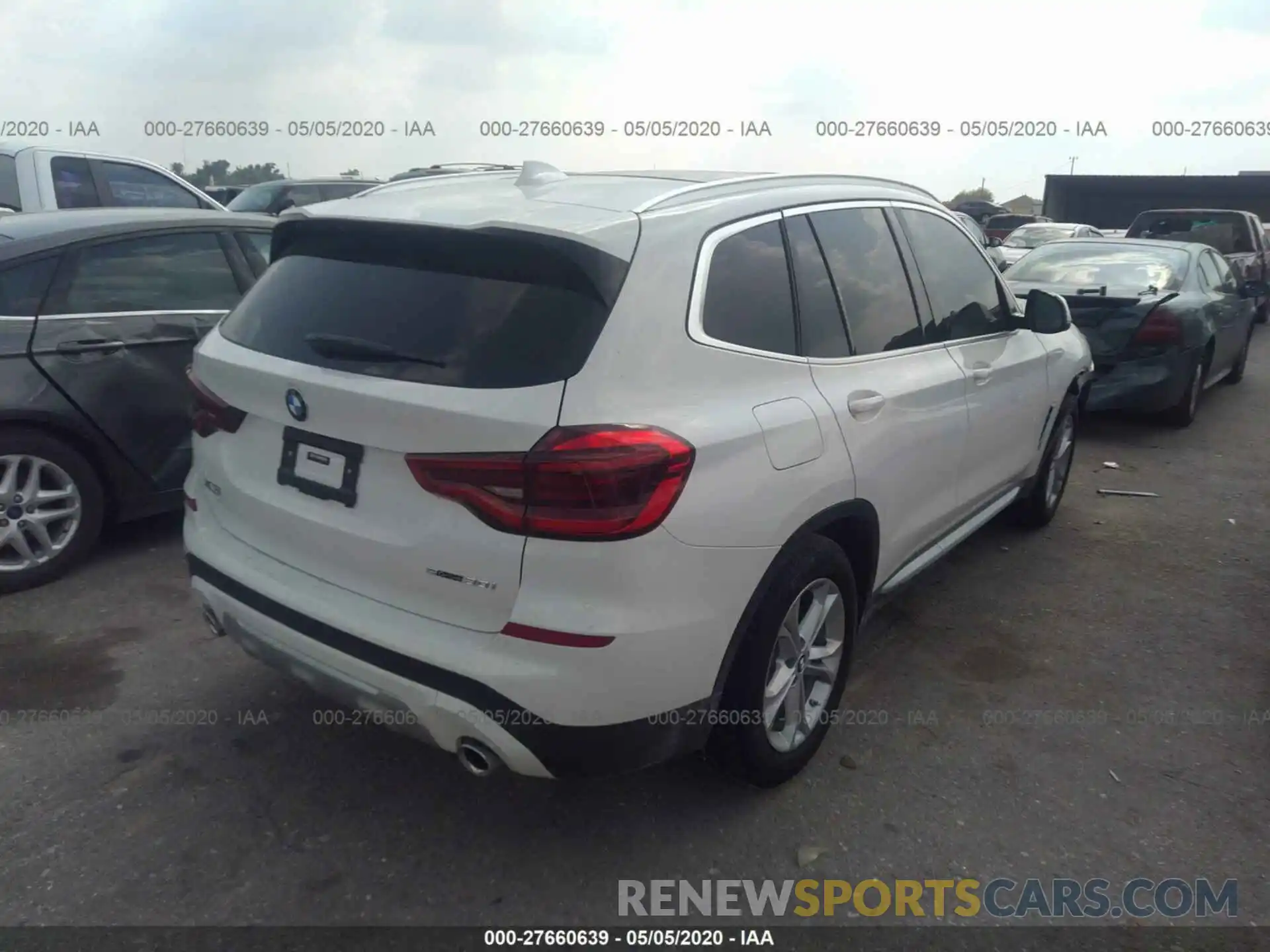 4 Фотография поврежденного автомобиля 5UXTY3C05L9C71348 BMW X3 2020