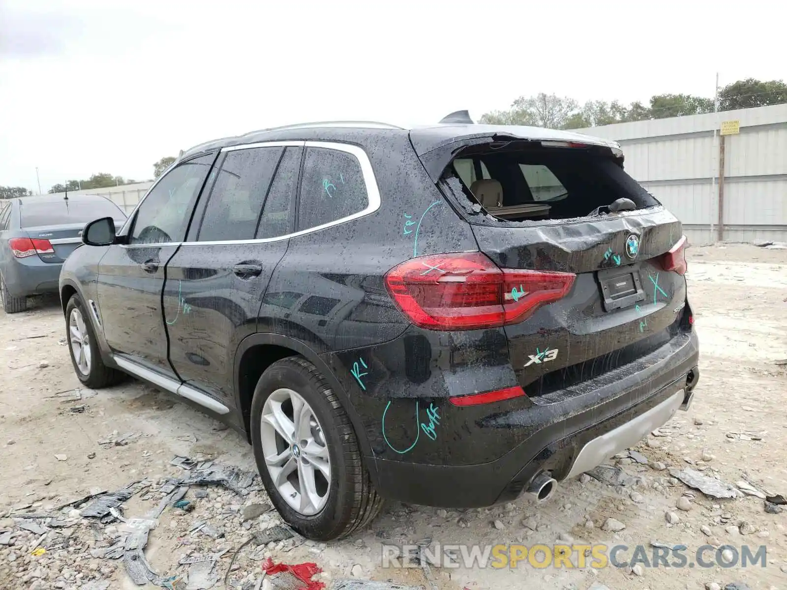 3 Photograph of a damaged car 5UXTY3C05L9D25229 BMW X3 2020