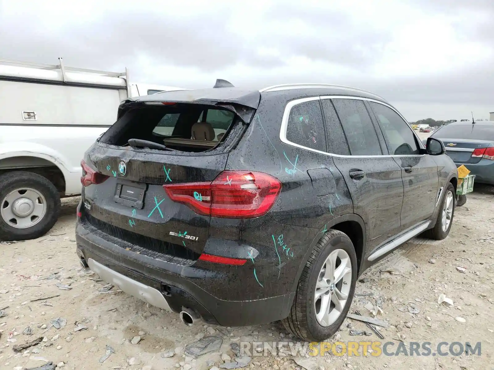 4 Фотография поврежденного автомобиля 5UXTY3C05L9D25229 BMW X3 2020