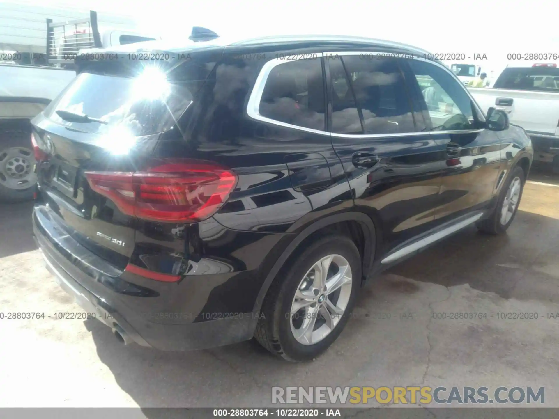 4 Photograph of a damaged car 5UXTY3C05LLU72649 BMW X3 2020