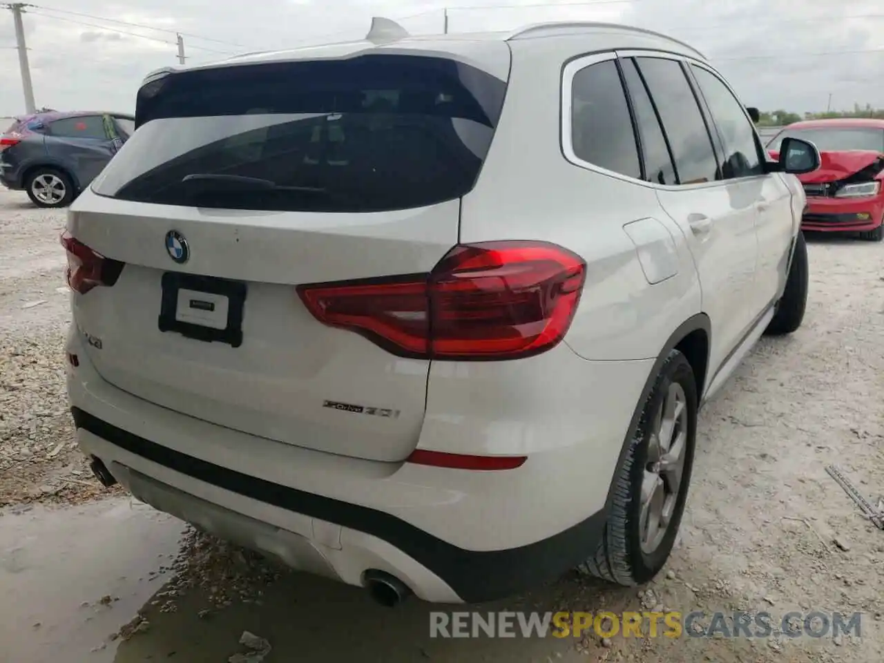 4 Фотография поврежденного автомобиля 5UXTY3C06L9B55317 BMW X3 2020