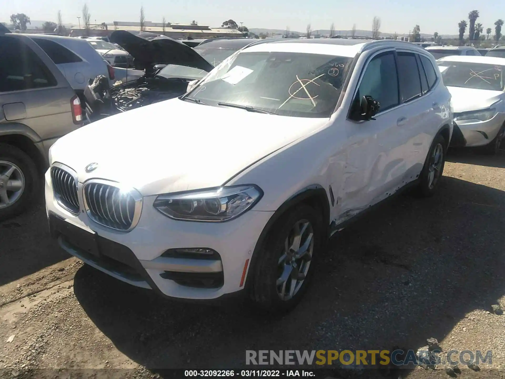 2 Фотография поврежденного автомобиля 5UXTY3C06L9B65491 BMW X3 2020