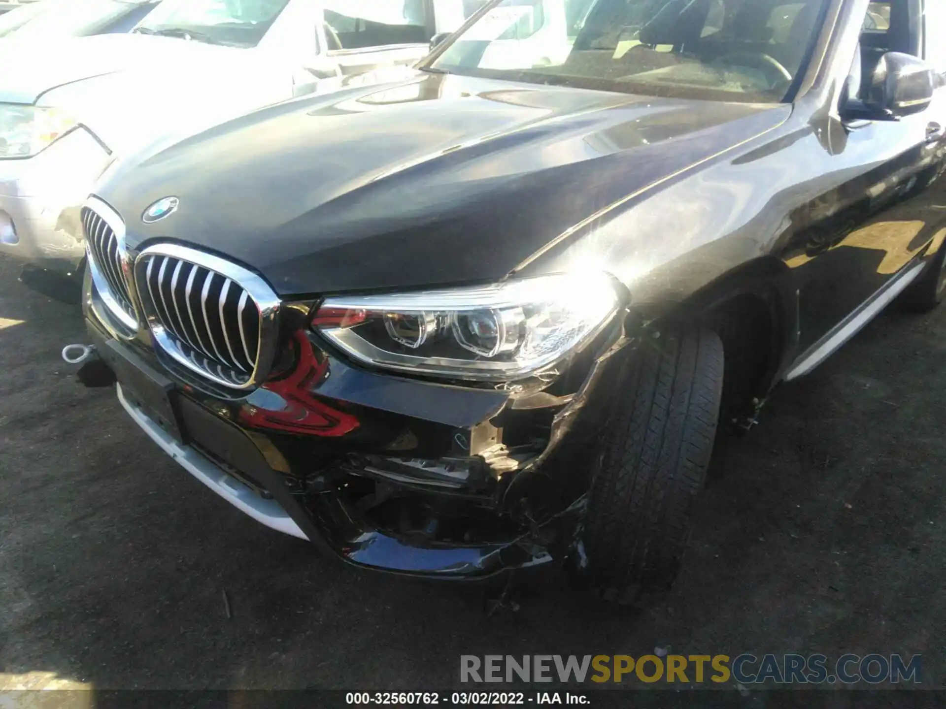 6 Photograph of a damaged car 5UXTY3C06L9C51707 BMW X3 2020