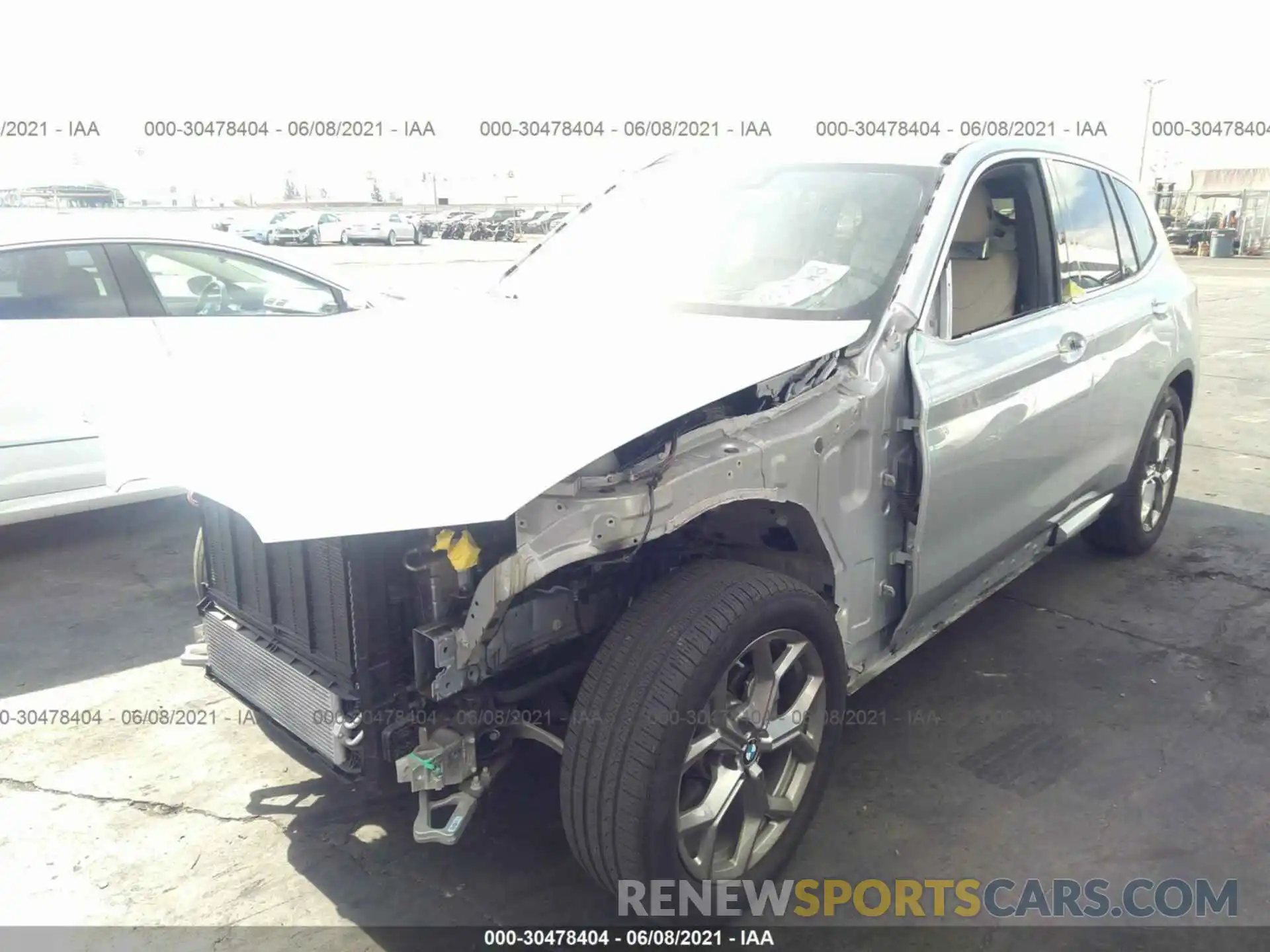 2 Photograph of a damaged car 5UXTY3C06LLU70862 BMW X3 2020