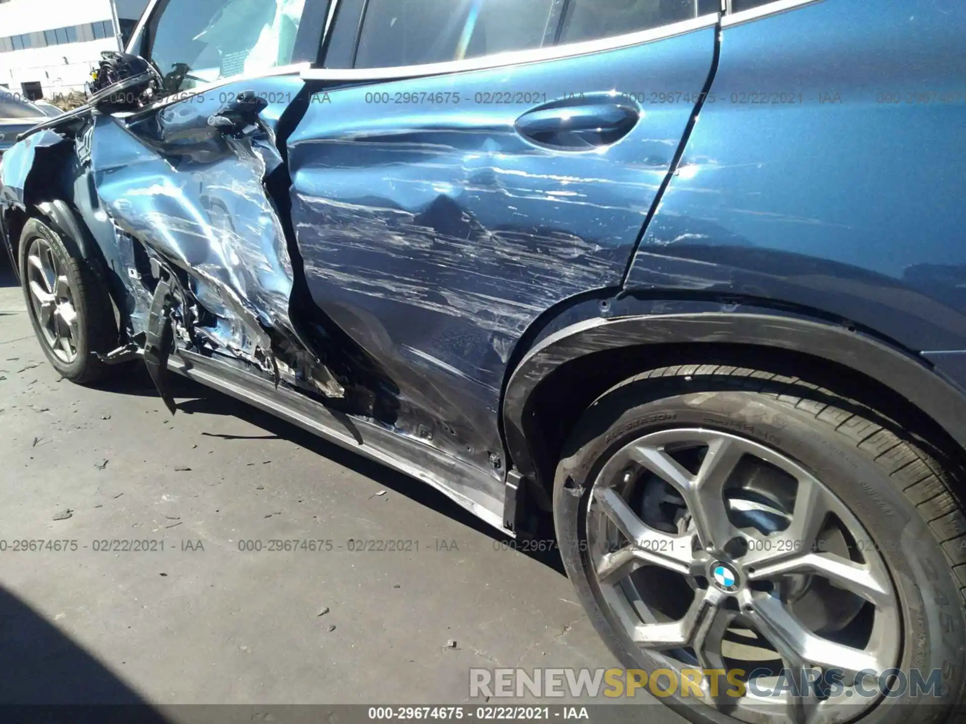 12 Фотография поврежденного автомобиля 5UXTY3C06LLU71381 BMW X3 2020