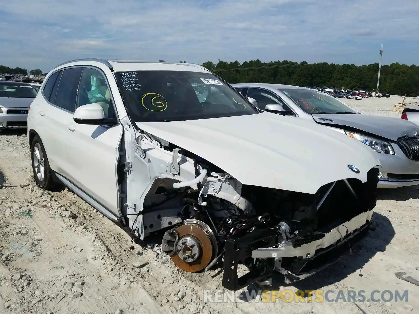 1 Фотография поврежденного автомобиля 5UXTY3C07L9C17176 BMW X3 2020