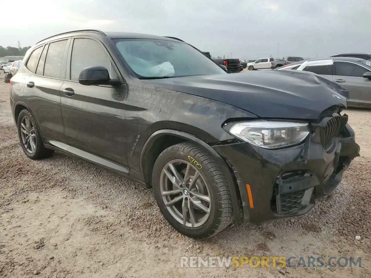 4 Photograph of a damaged car 5UXTY3C07LLU70708 BMW X3 2020