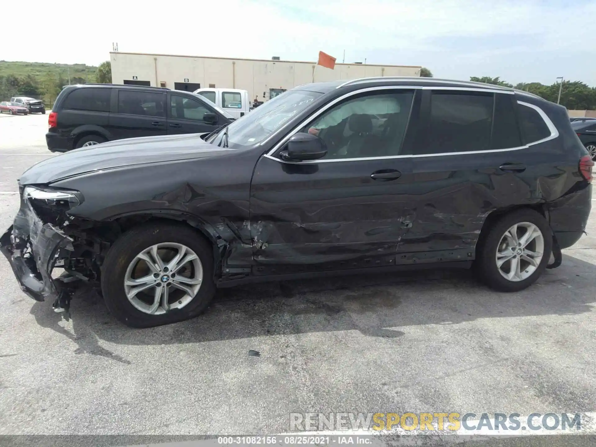 6 Photograph of a damaged car 5UXTY3C07LLU72877 BMW X3 2020