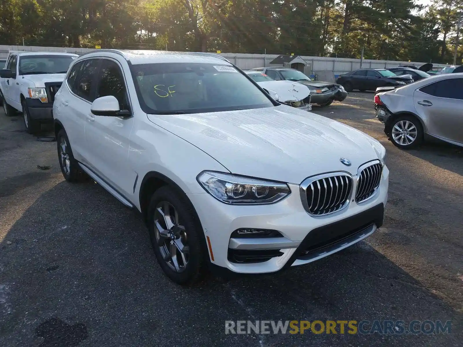 1 Photograph of a damaged car 5UXTY3C08L9C17011 BMW X3 2020