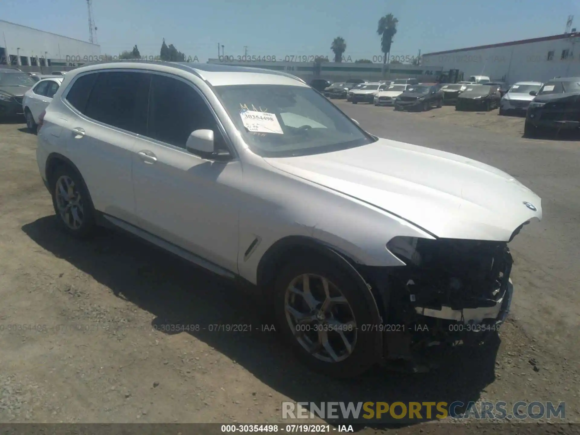 1 Photograph of a damaged car 5UXTY3C08L9C84711 BMW X3 2020