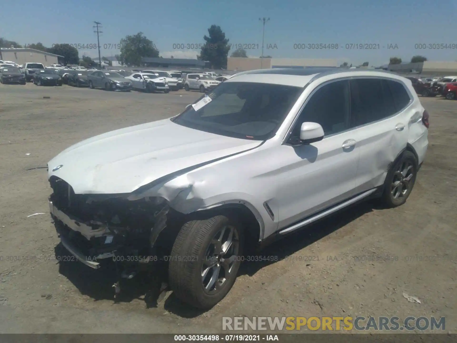 2 Photograph of a damaged car 5UXTY3C08L9C84711 BMW X3 2020