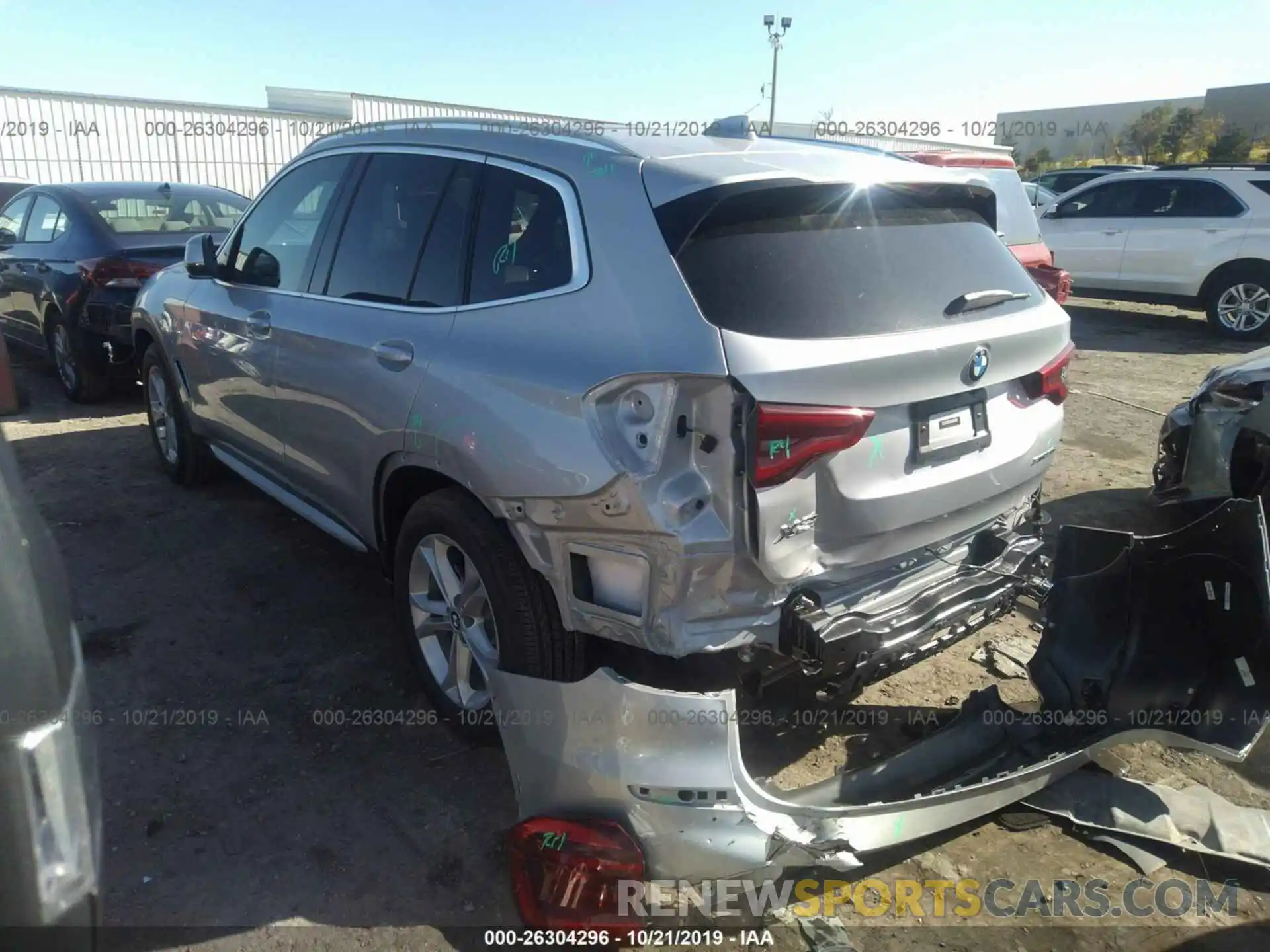 3 Photograph of a damaged car 5UXTY3C08LLE55198 BMW X3 2020