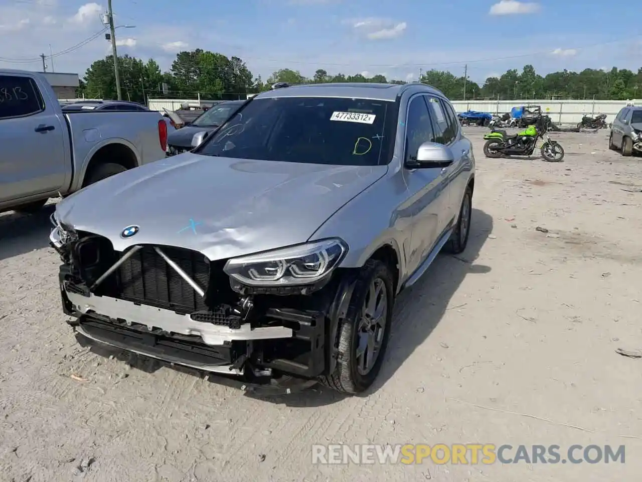 2 Photograph of a damaged car 5UXTY3C08LLU72211 BMW X3 2020