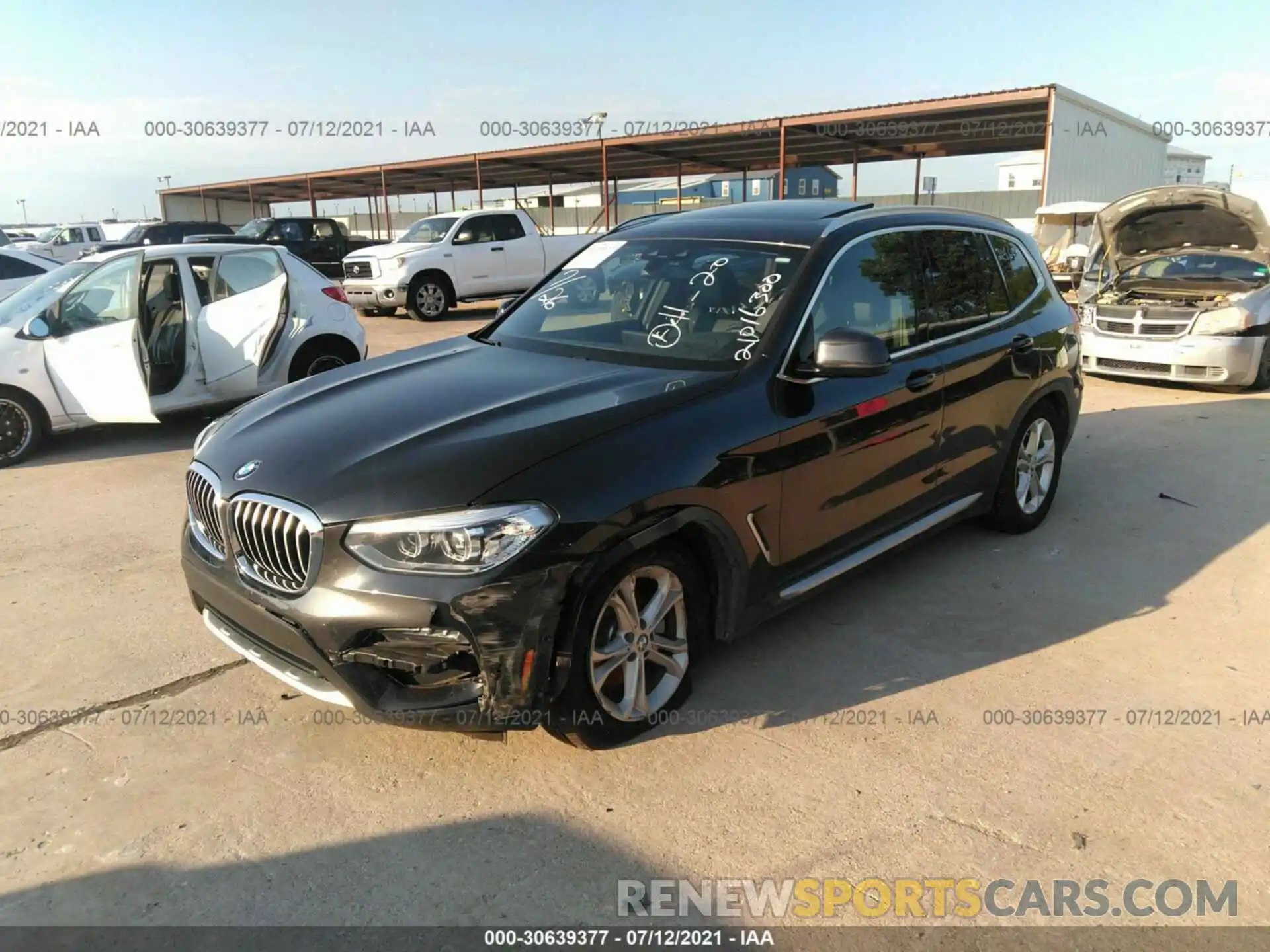 2 Photograph of a damaged car 5UXTY3C08LLU72631 BMW X3 2020