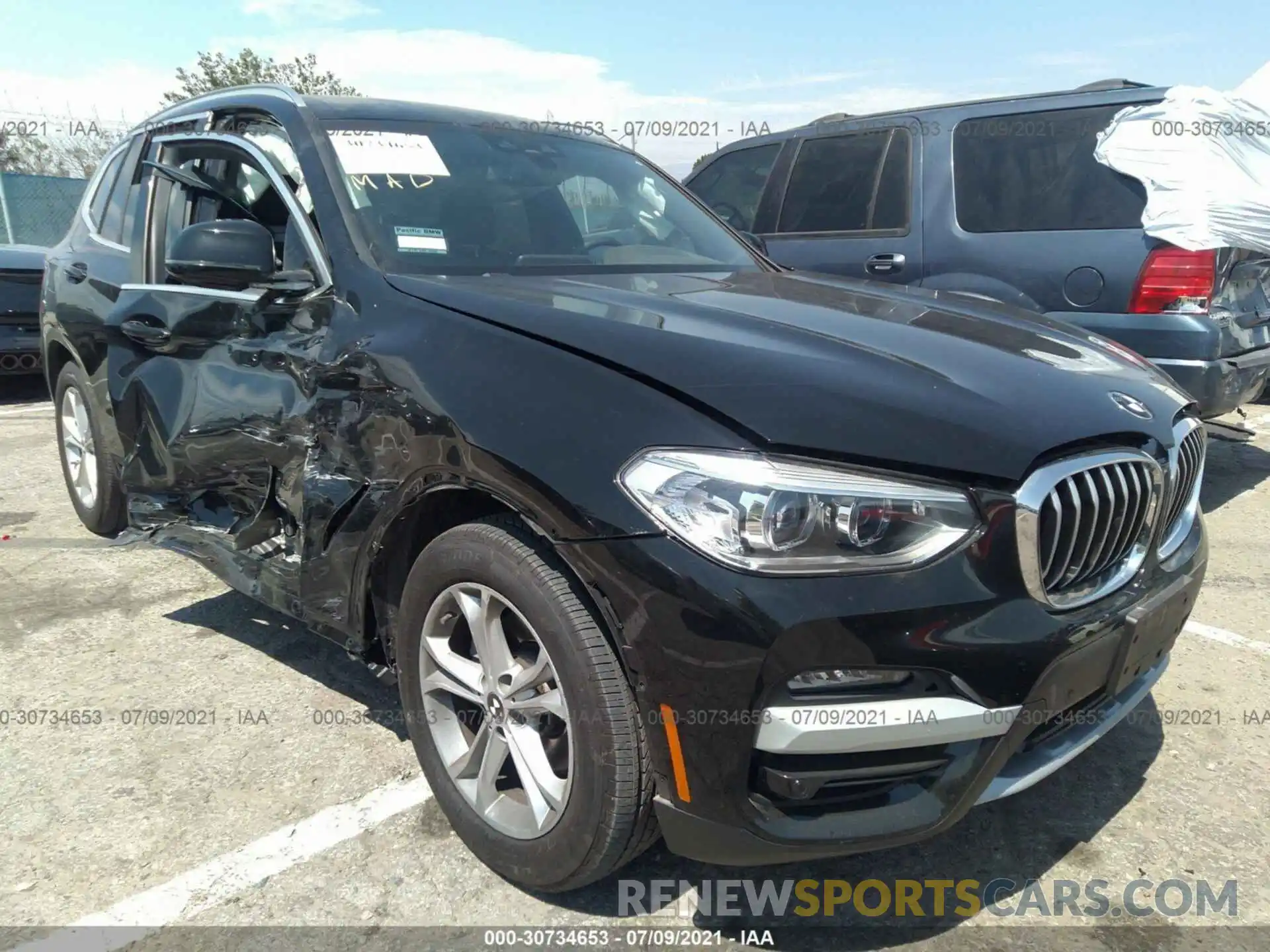 1 Photograph of a damaged car 5UXTY3C09L9B31772 BMW X3 2020