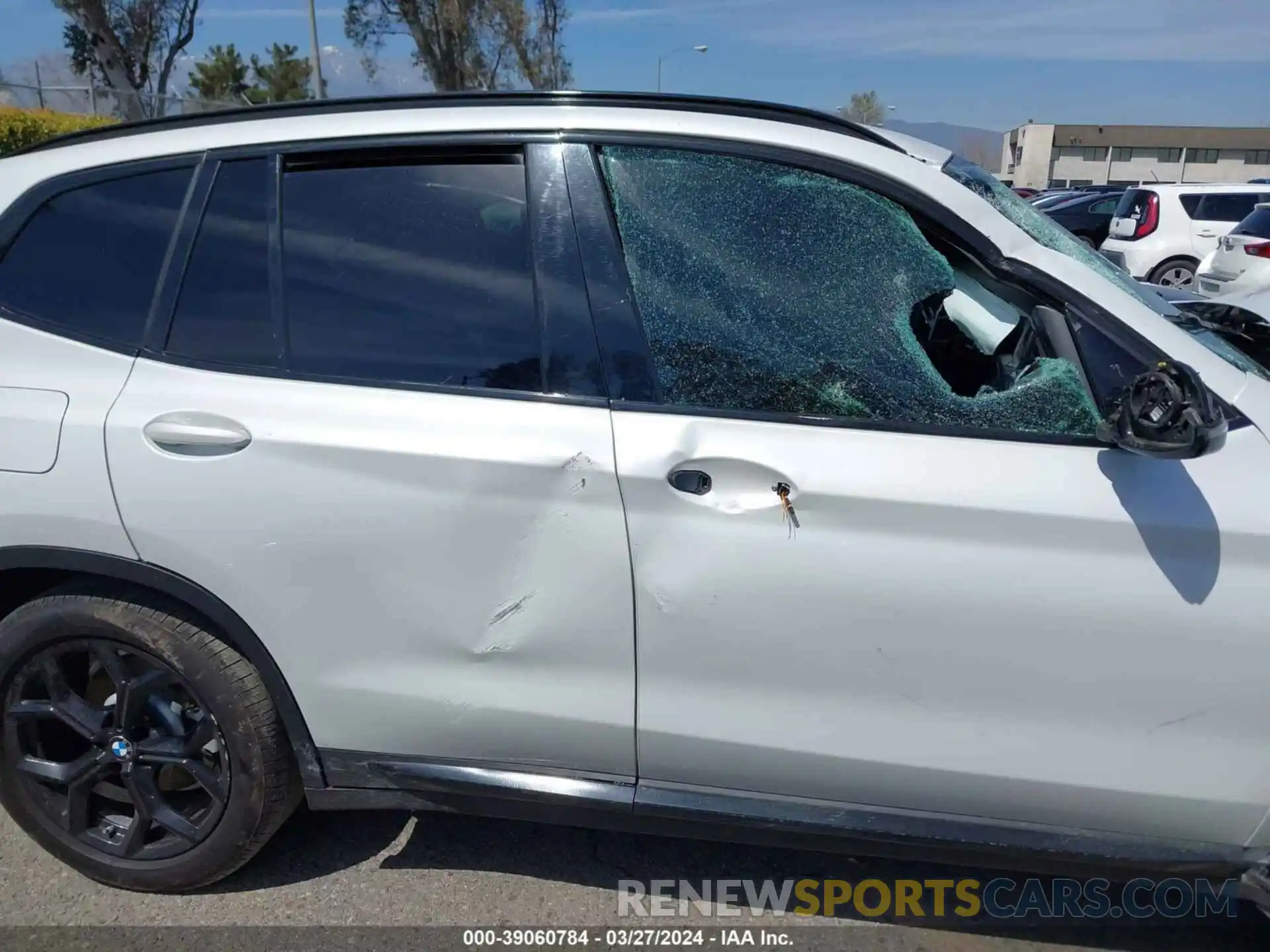 13 Photograph of a damaged car 5UXTY3C09L9B59779 BMW X3 2020