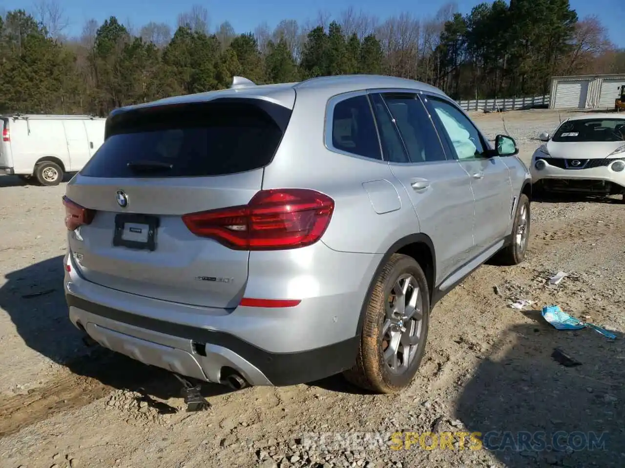 4 Photograph of a damaged car 5UXTY3C09L9B90708 BMW X3 2020