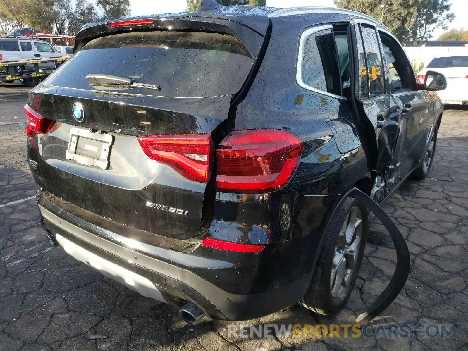 4 Фотография поврежденного автомобиля 5UXTY3C09L9C59168 BMW X3 2020